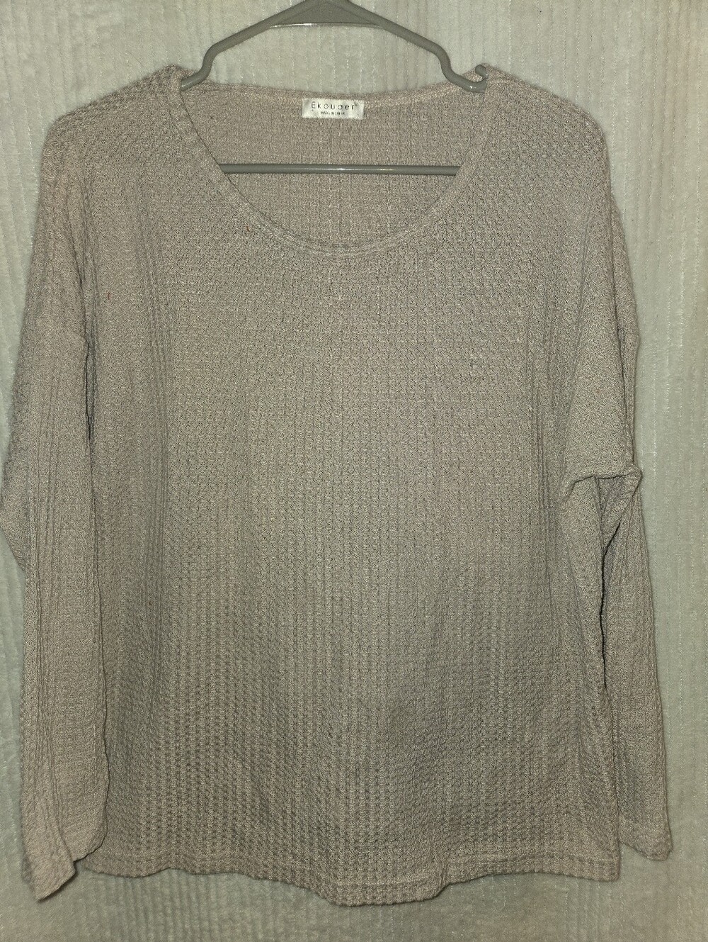 Long Sleeve Shirt - L